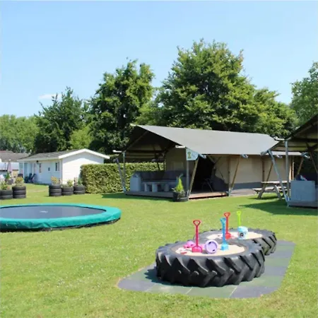 Minicamping De Lindenhoeve - Tent Eendje Nistelrode