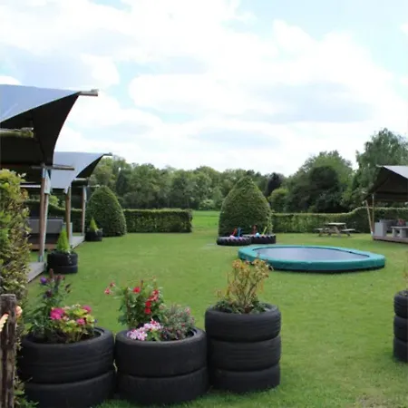 Chalet Minicamping De Lindenhoeve - Tent Eendje